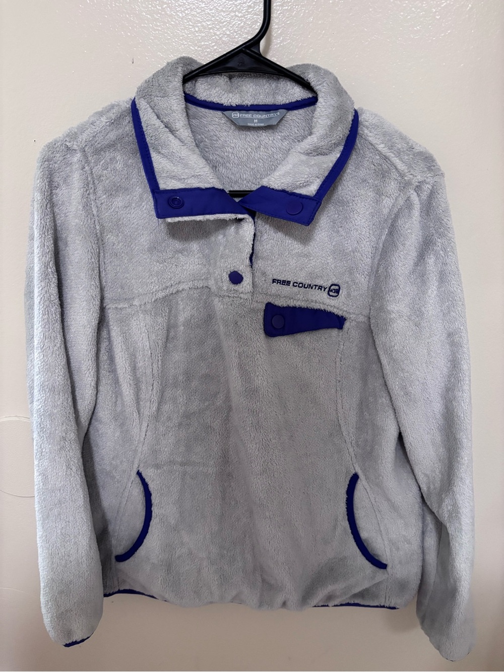 Free Country Pullover Size M